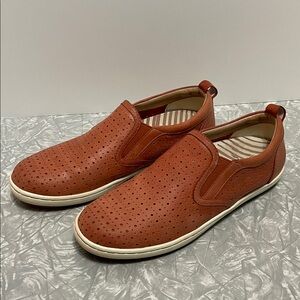 Women’s Taos Court Burnt Orange Slip-On Shoes Loafers